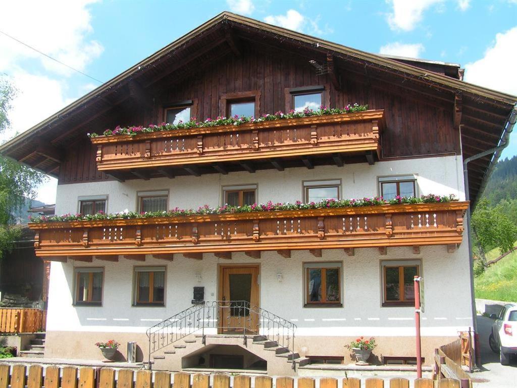 Gaestehaus Alpenruh Holzgau Buitenkant foto